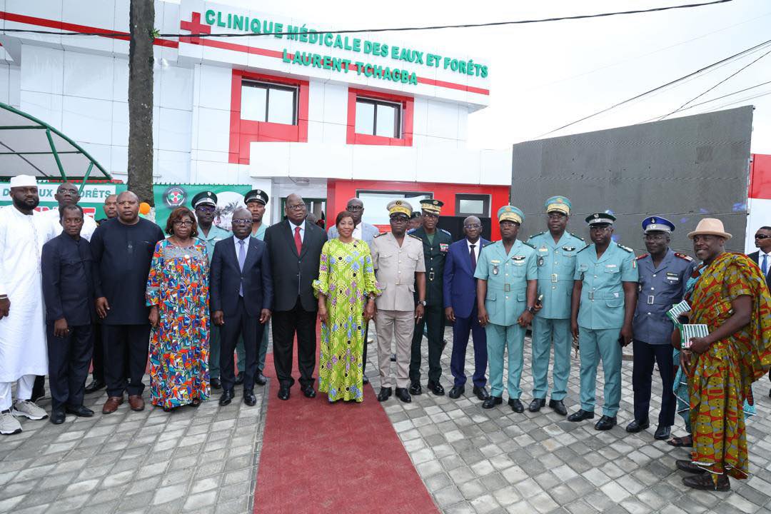 CLINIQUE MEDICALE DES EAUX ET FORETS Laurent TCHAGBA